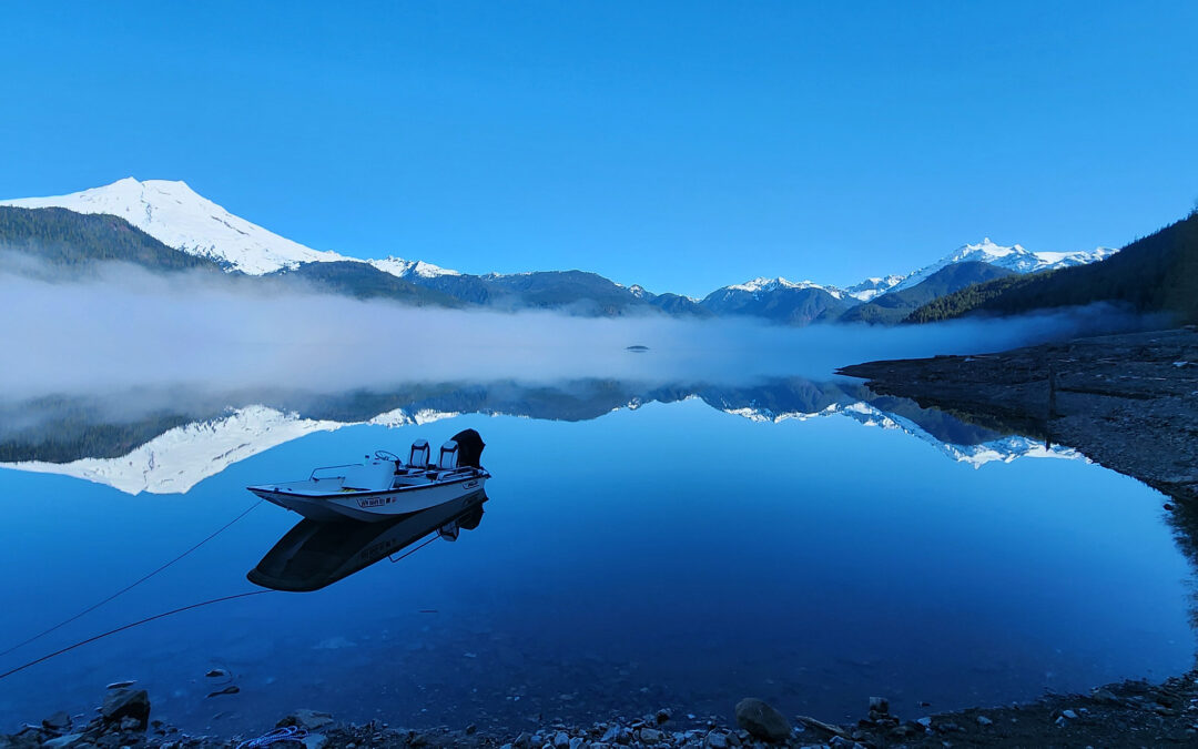 Baker Lake and mountains in early morning light